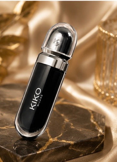 Rossetto Liquido Mat. Colore Eterno. Finish Mat Estremo