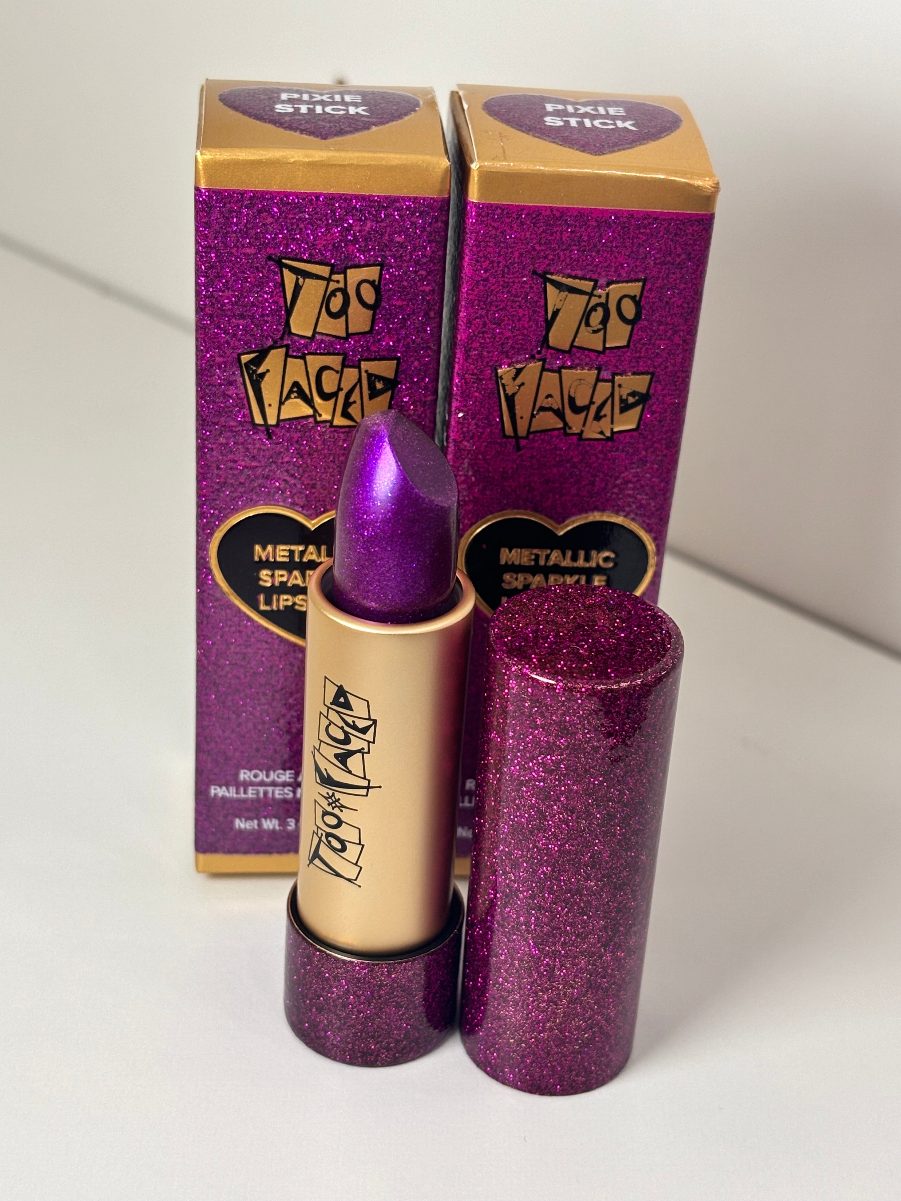 Metallic sparkle lipstick