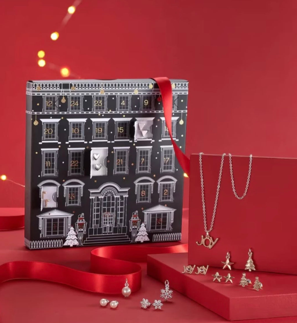 CALENDARIO AVVENTO GIOIELLI AVON