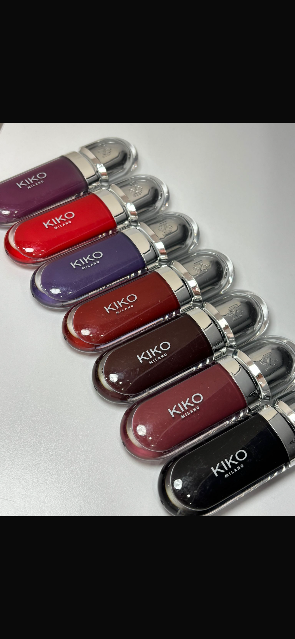 Rossetto Liquido Mat. Colore Eterno. Finish Mat Estremo