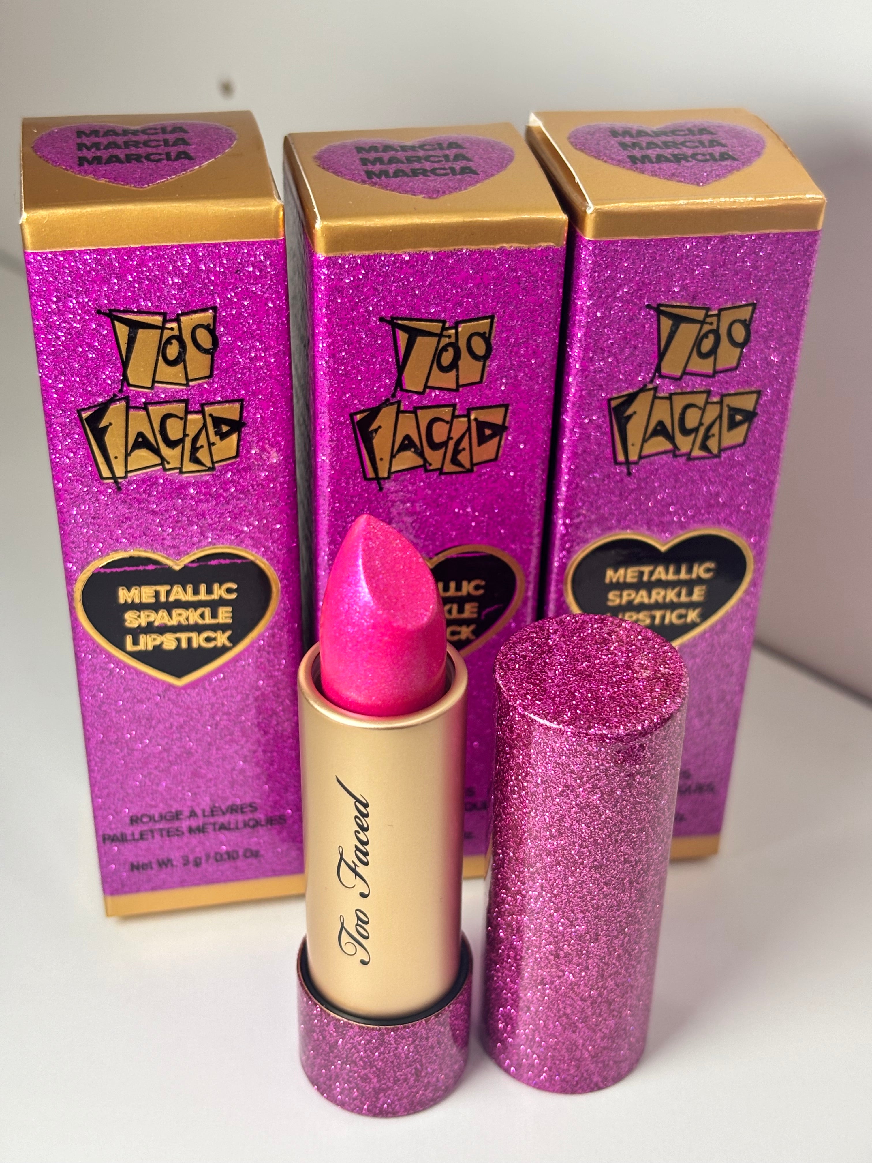 Metallic sparkle lipstick