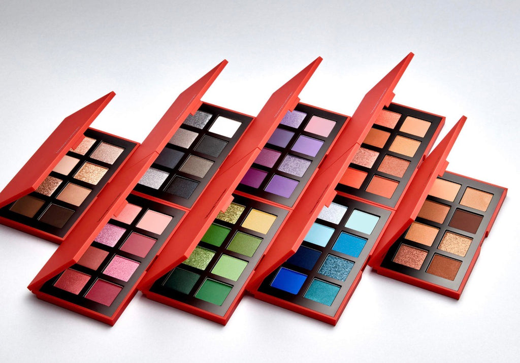 HUNG VANNGO BEAUTY 
Color Story Eyeshadow Palette
