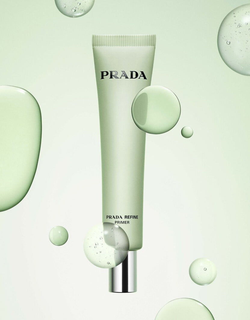 Prada Refine Blurring Extending Primer