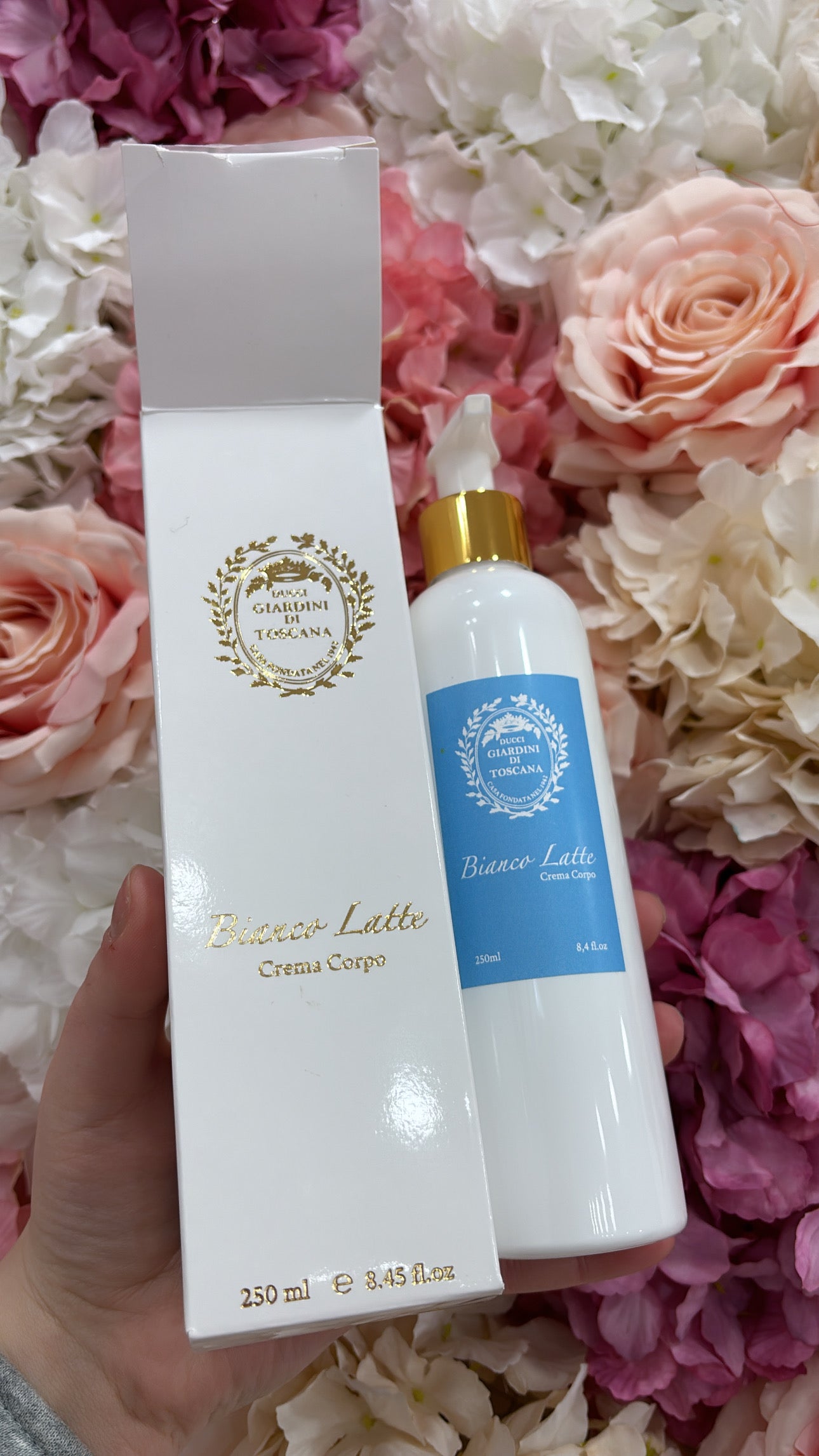 Crema bianco latte ( SCATOLATA )